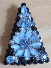 Blue Cabochons Frosted Pin Pendant