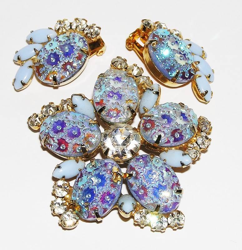 Front view of Blue Cabochons Molded/Cut Earrings Clip