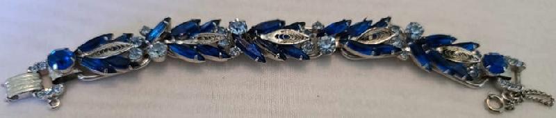 Front view of Blue Navettes Bracelet 5 Link