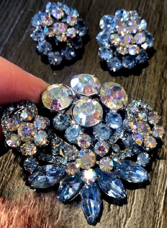 Front view of Blue Navettes Brooch