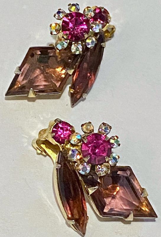 Front view of Purple (cardinal) Diamond Earrings Clip