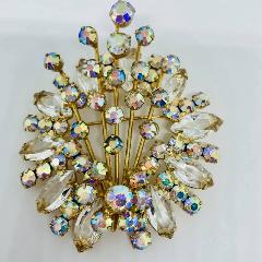 AB Navettes Brooch