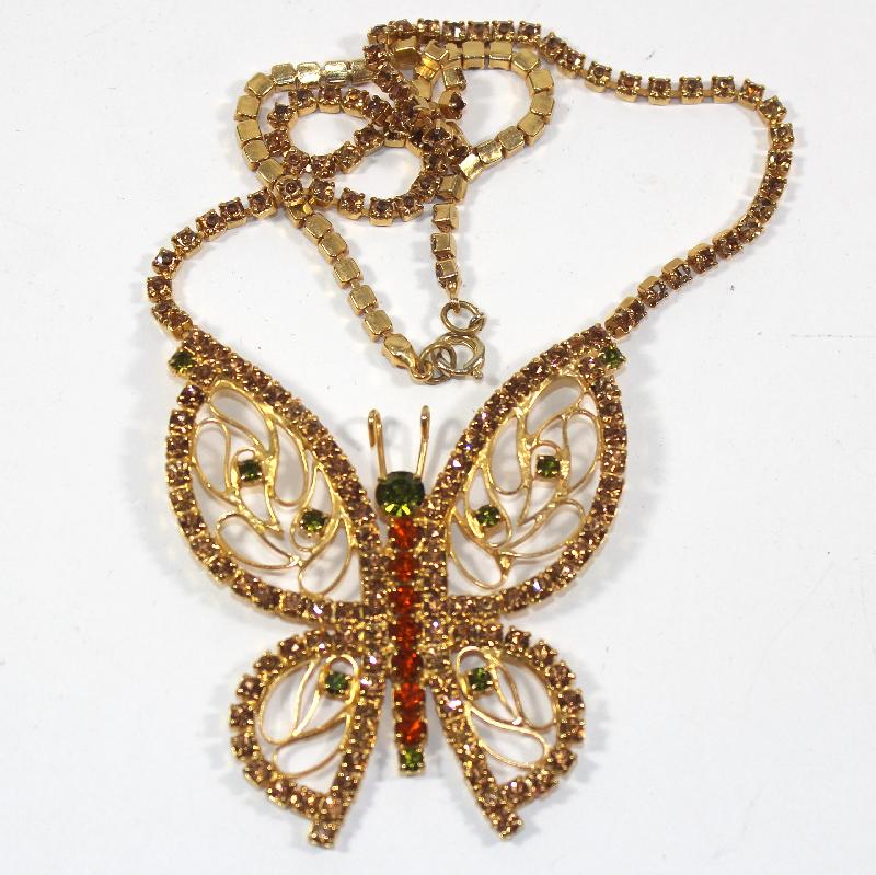 Front view of Topaz Chatons Only Necklace