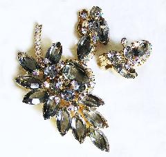 Gray (black Diamond) Navettes Earrings Clip
