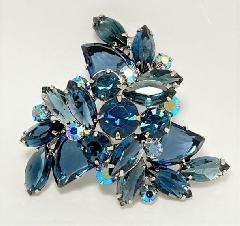Blue Pie Brooch