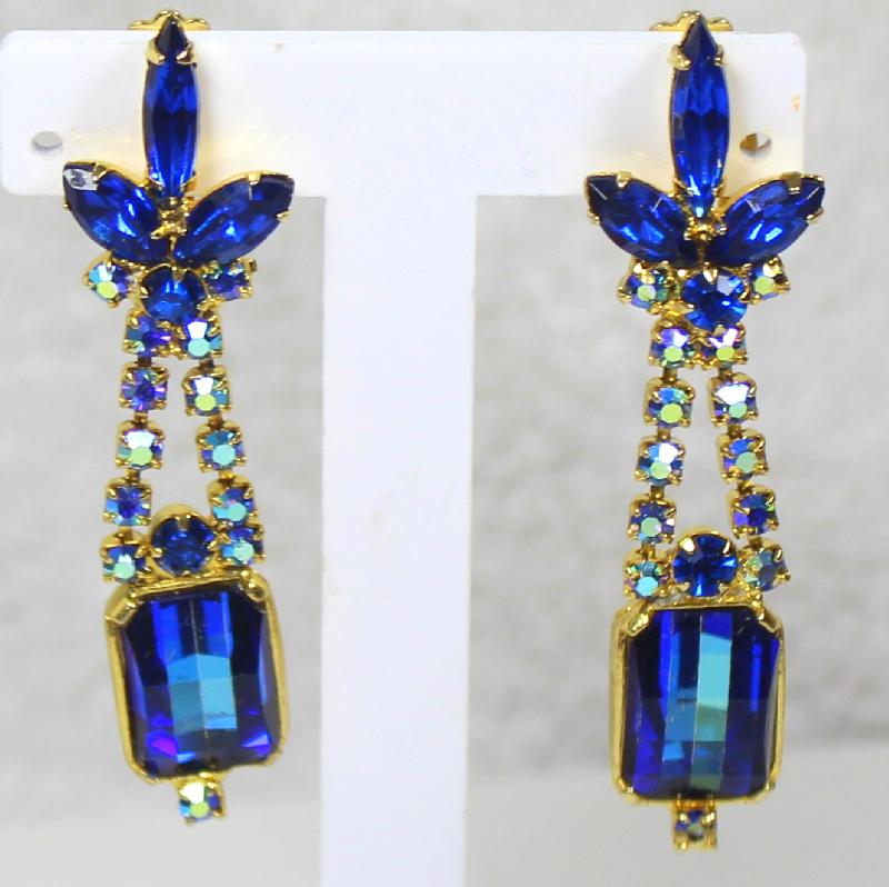 Front view of Blue Emerald Cut Multi-Color/Shaded Earrings Clip