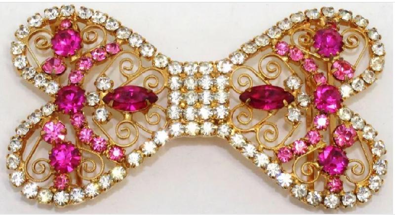 Front view of Pink Navettes Belt Buckle
