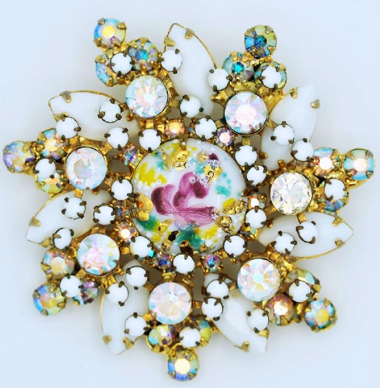 Front view of White (chalk Or Milk) Cabochons Painted (hand/Transfer) Brooch