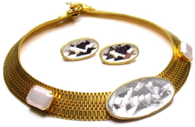 Front view of White (chalk Or Milk) Emerald Cut Plastic Necklace