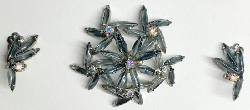 Front view of Gray (black Diamond) Navettes Brooch