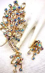 AB Navettes Brooch