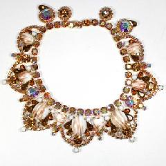 Topaz Cabochons Striped Necklace