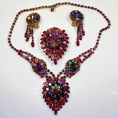 Multiple Colors Navettes Multi-Color/Shaded Necklace