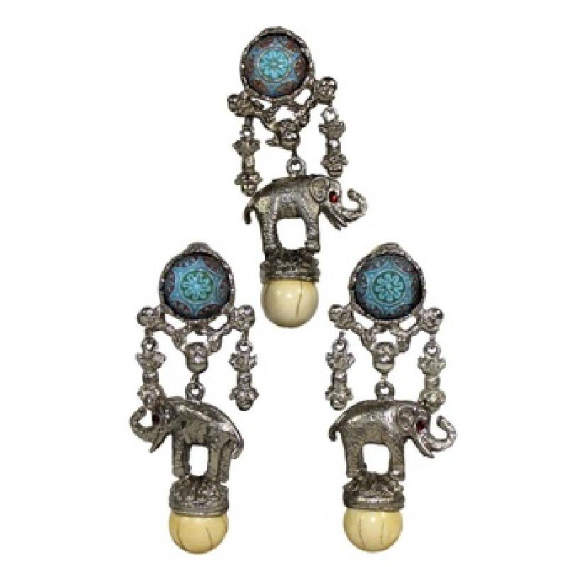 Front view of Multiple Colors Cabochons Molded/Cut Brooch