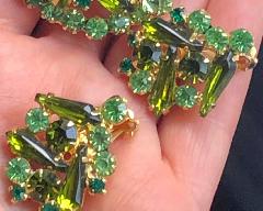 Green Spear Earrings Clip
