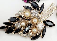 Black (jet) Navettes Pearl Brooch