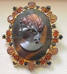 Topaz Cabochons Molded/Cut Pin Pendant