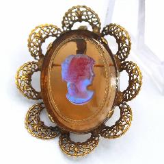 Topaz Oval Molded/Cut Pin Pendant