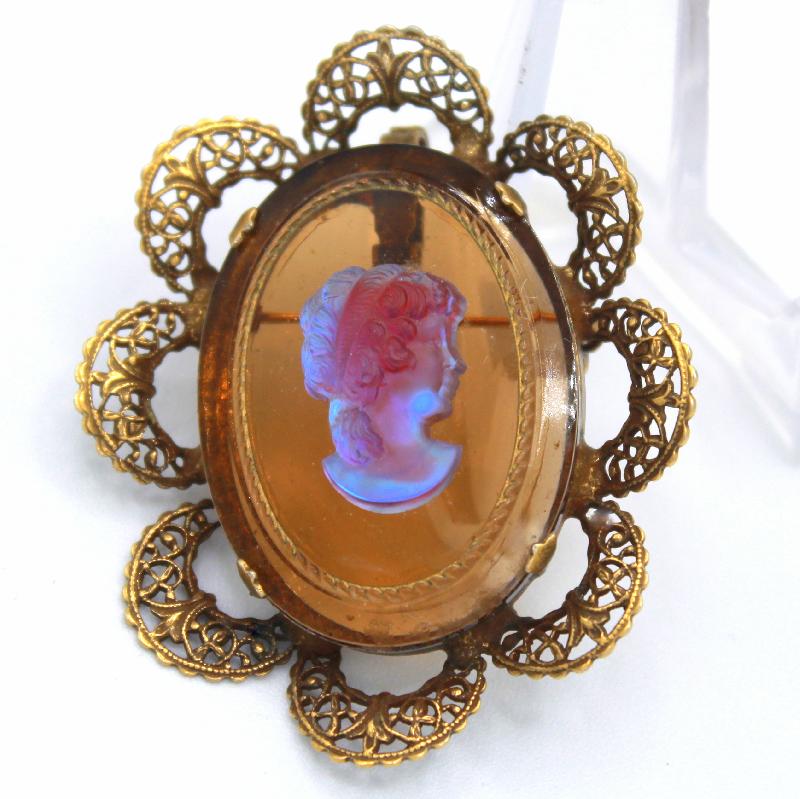 Front view of Topaz Oval Molded/Cut Pin Pendant