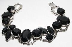 Black (jet) Oval Bracelet 5 Link