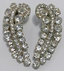 Clear Chatons Only Earrings Clip