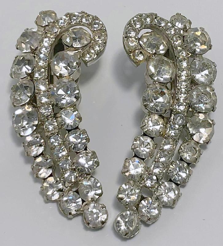 Front view of Clear Chatons Only Earrings Clip