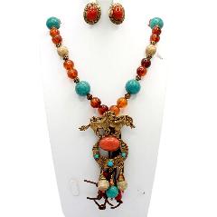 Multiple Colors Cabochons Necklace