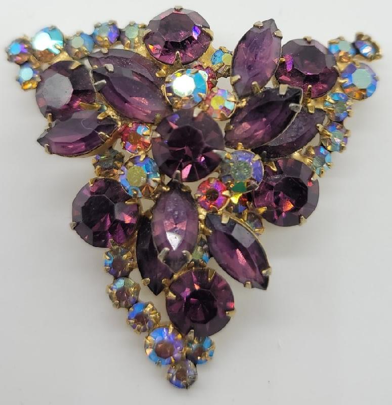 Front view of Purple (cardinal) Navettes Brooch