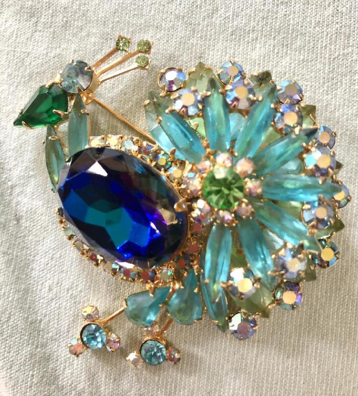 Front view of Blue Pear Multi-Color/Shaded Brooch