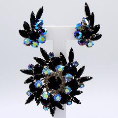 Black (jet) Navettes Earrings Clip