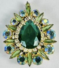 Green Pear Pin Pendant