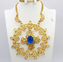 Blue Cabochons Plastic Necklace
