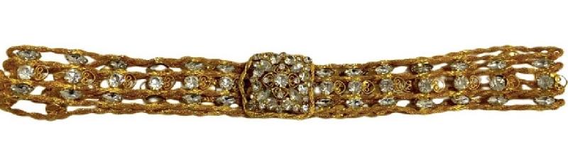 Front view of Clear Navettes Belt