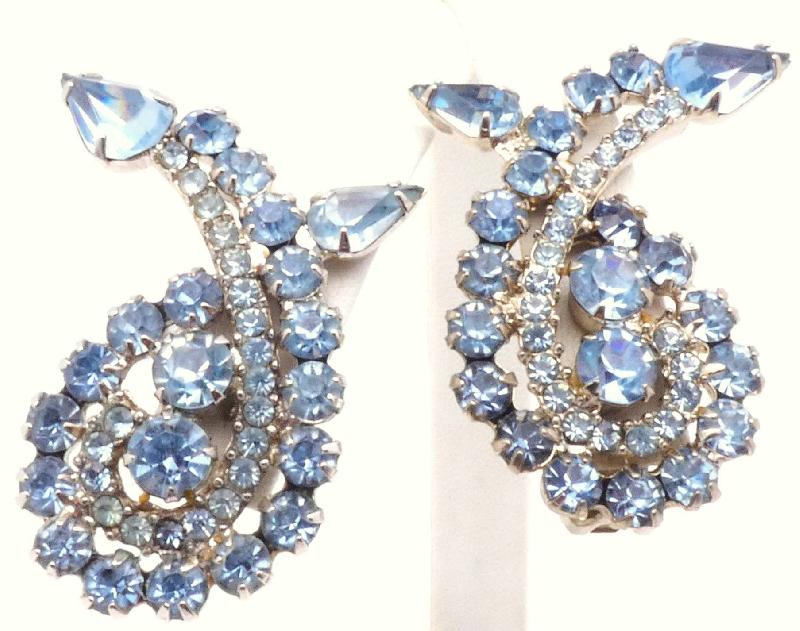 Front view of Blue Pear Earrings Clip