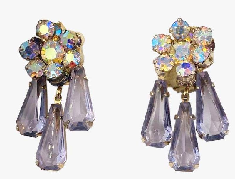 Front view of Purple (cardinal) Pentagon Earrings Clip