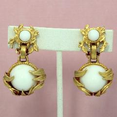 White (chalk Or Milk) Cabochons Earrings Clip