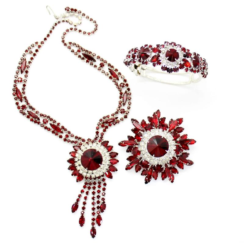 Front view of Red Navettes Rivoli/Margarita Bracelet Clamper