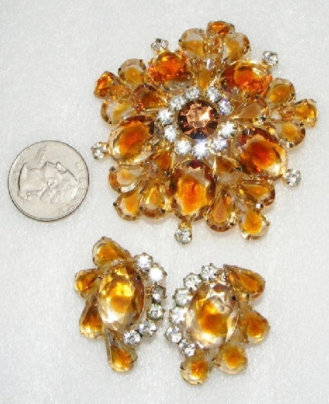Front view of Topaz Oval Givre Earrings Clip
