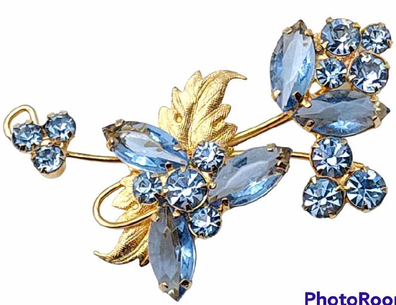 Front view of Blue Navettes Brooch