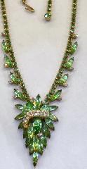 Green Navettes Necklace