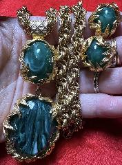 Green Cabochons Plastic Earrings Clip