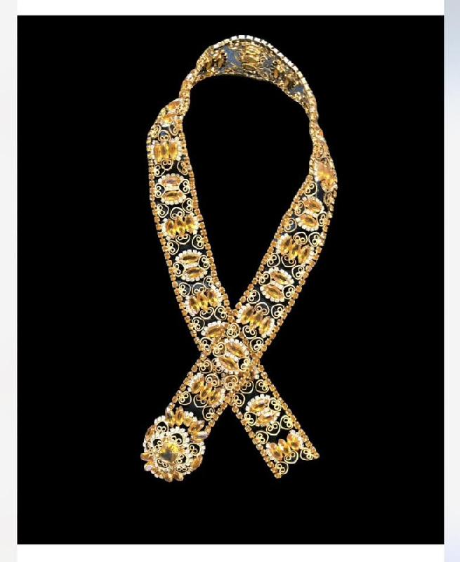 Front view of Topaz Oval Belt