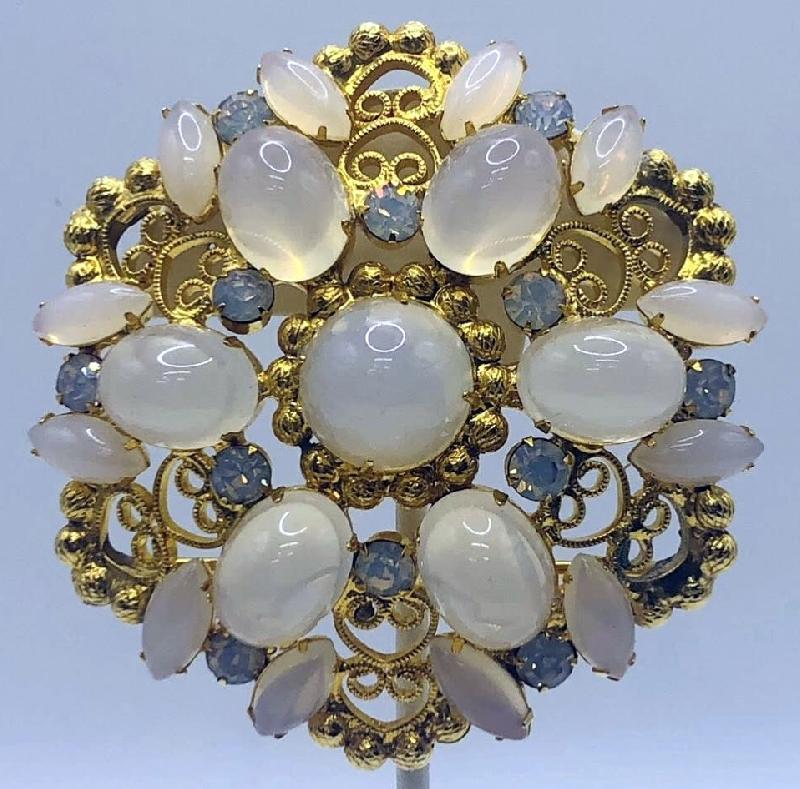Front view of Multiple Colors Cabochons Belt Buckle