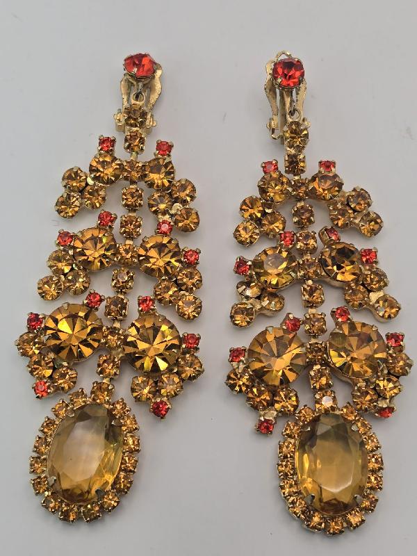 Front view of Topaz Oval Earrings Clip
