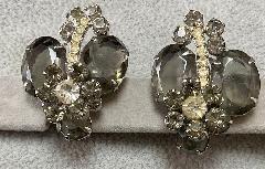 Gray (black Diamond) Oval Earrings Clip