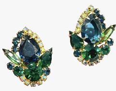 Multiple Colors Pear Earrings Clip