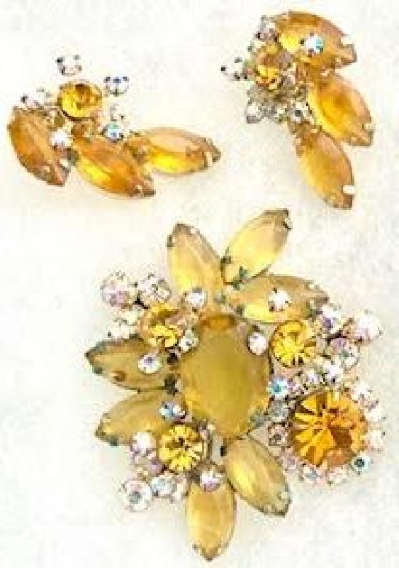 Front view of Topaz Oval Brooch