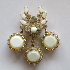 White (chalk Or Milk) Framed Disks Pin Pendant