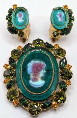 Green Cabochons Molded/Cut Brooch