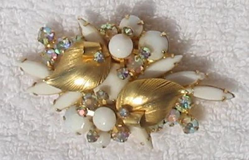 Front view of White (chalk Or Milk) Navettes Brooch